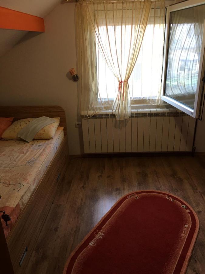 Omiljeni Apartments 즐라티보 외부 사진